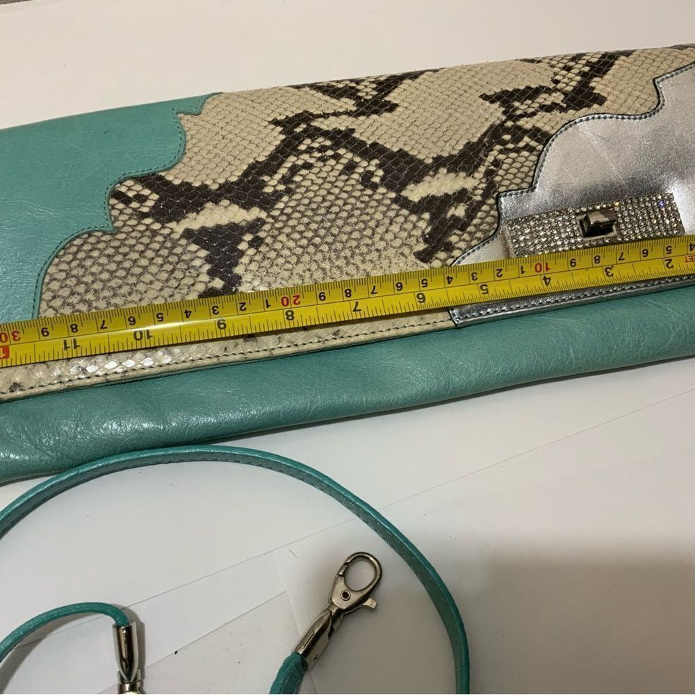 Python Snakeskin Tourquoise Rhinestone Leather purse shoulder clutch wristlet - Picture 8 of 11